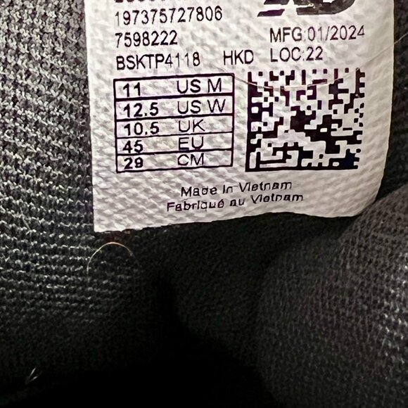 New Balance 9060 (Blue Agate/Black) SZ:11 (Pre-Owned) - Picture 6 of 8